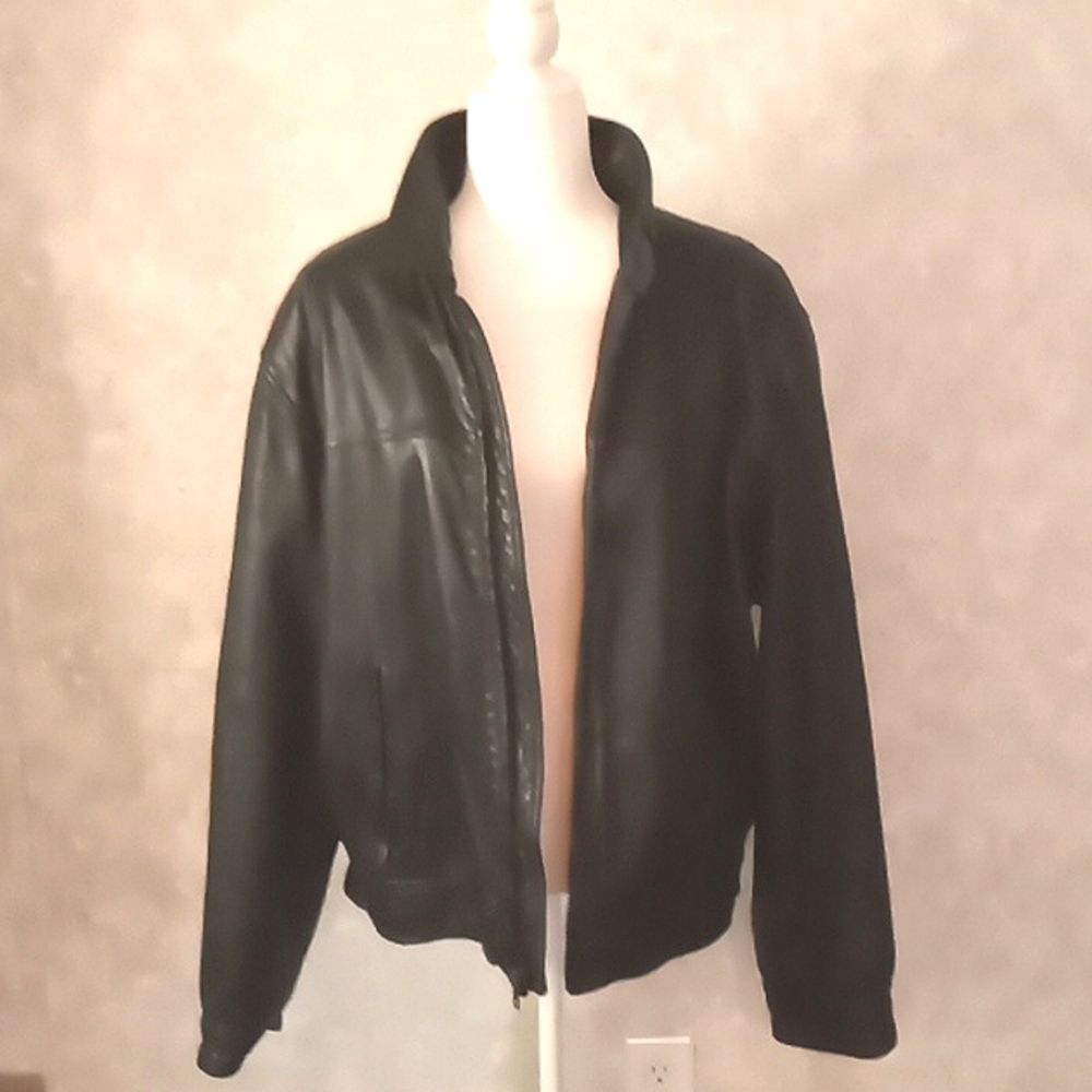 Men's Wilson Leather Bomber Jacket, size Large, pre loved condition